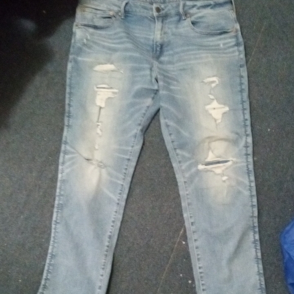 American Eagle Outfitters Other - American Eagle Outfitters Light Blue Distressed Straight Jeans 38x32